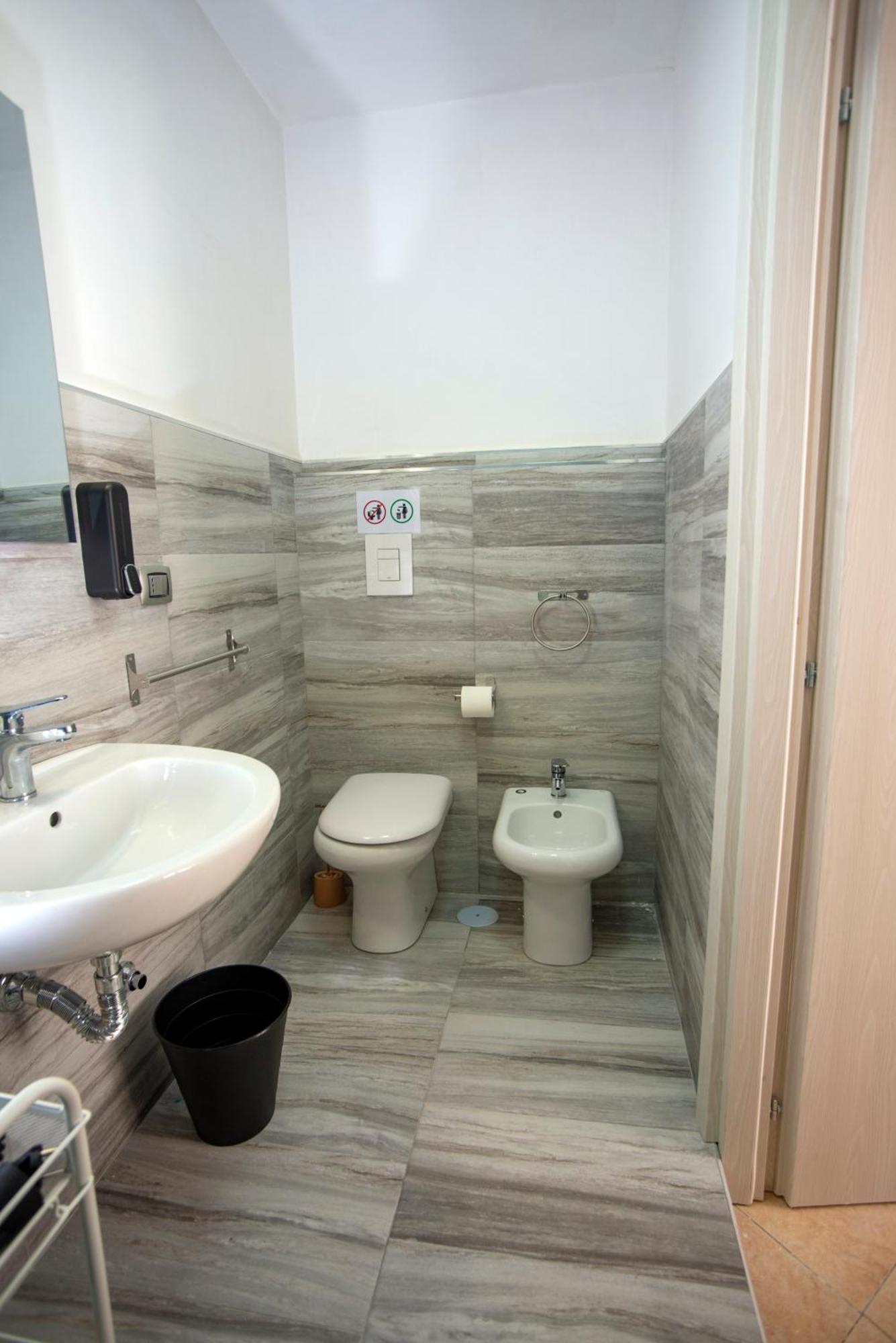 Na City Rooms Napoli Exterior foto