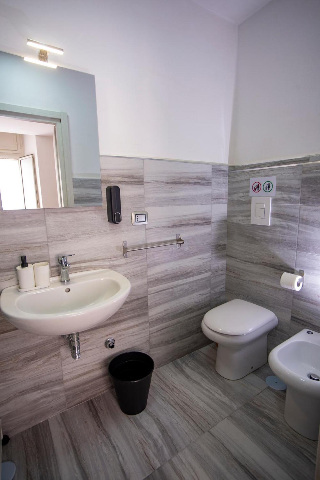 Na City Rooms Napoli Exterior foto