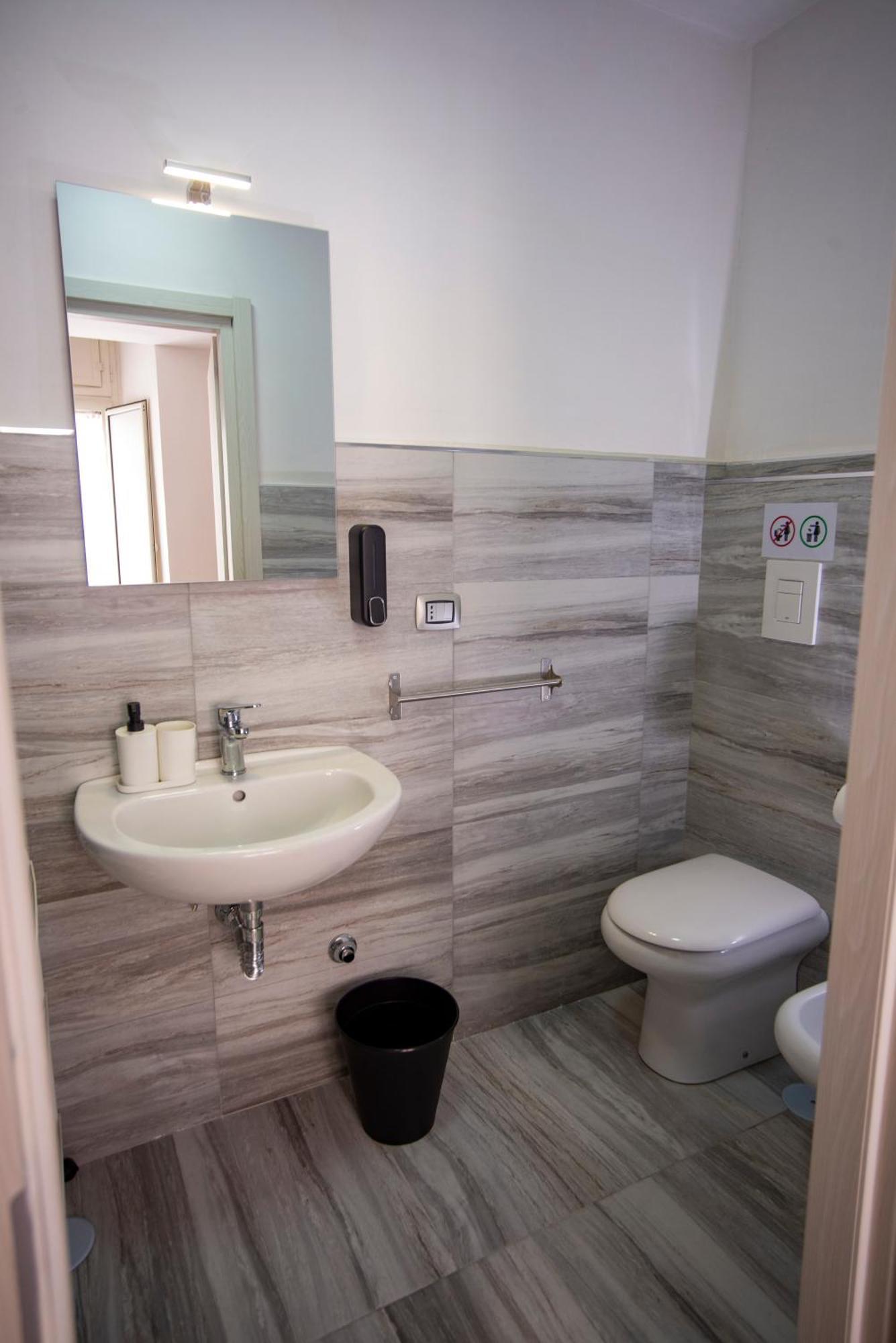 Na City Rooms Napoli Exterior foto